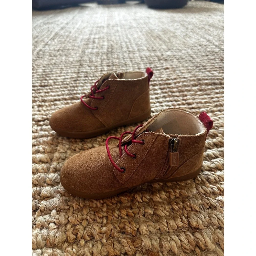 UGG Rennon II Toddler Chestnut Suede Chukka Boots Red‎ Laces 1097114T Size 12